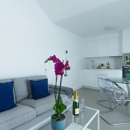 & Princesa Leticia - Puerto Del Carmen, Lanzarote - Near The * Пуэрто дель Кармен