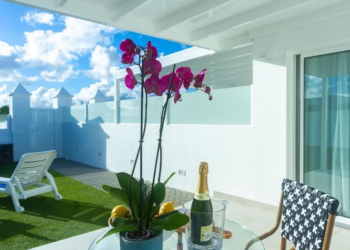 & Princesa Leticia - Puerto Del Carmen, Lanzarote - Near The * Пуэрто дель Кармен